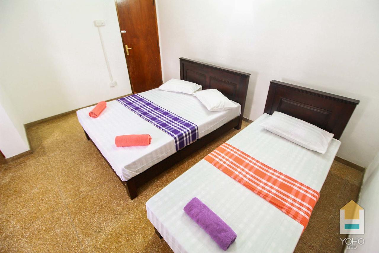 Yoho Relax On Simon Hotel Коломбо Екстериор снимка