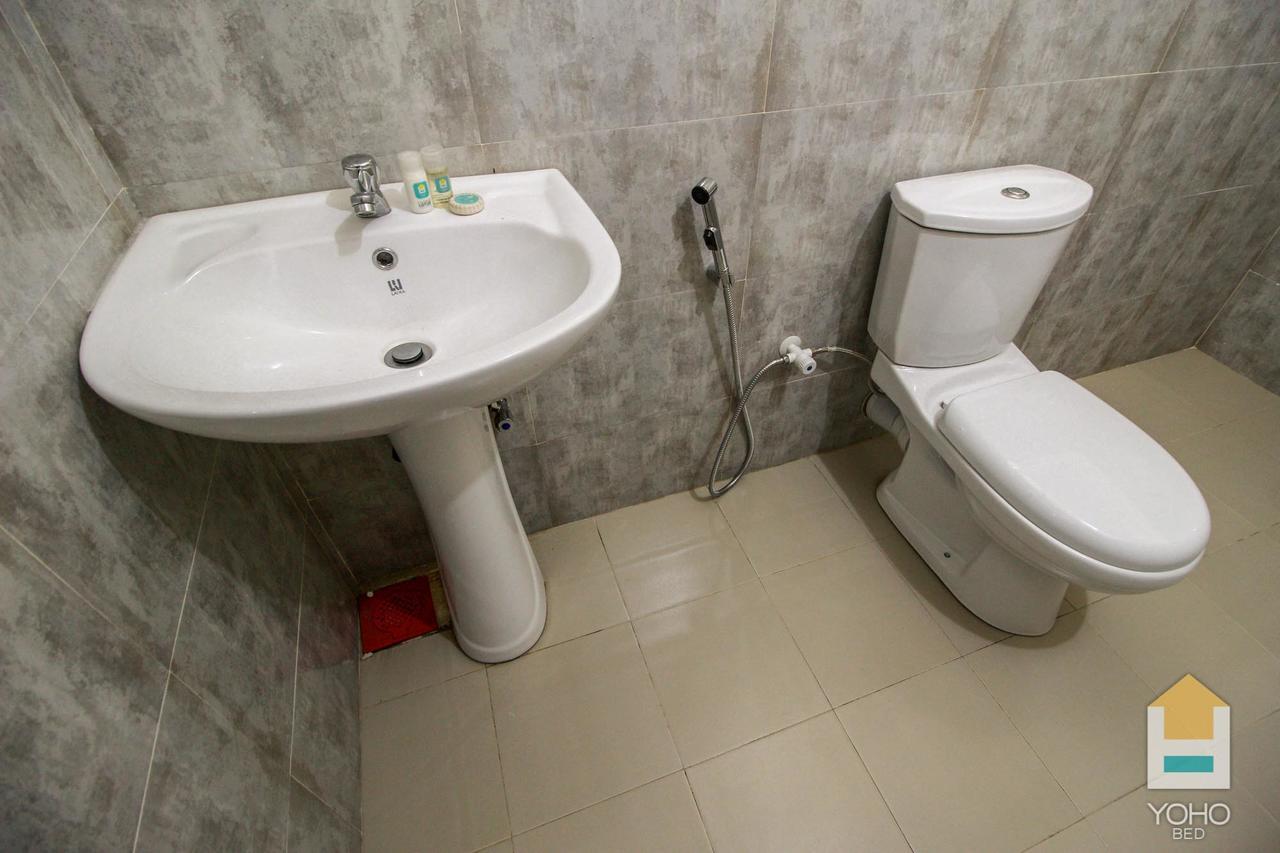 Yoho Relax On Simon Hotel Коломбо Екстериор снимка